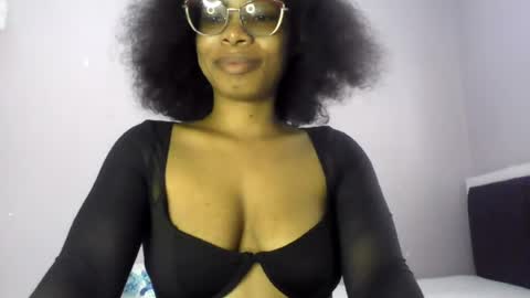 Lola Coco online show from July 15, 2026, 10:20 am