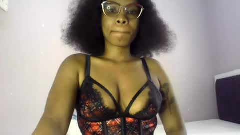 Lola Coco online show from July 16, 2026, 8:20 am
