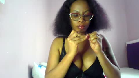 Lola Coco online show from July 23, 2026, 9:40 am