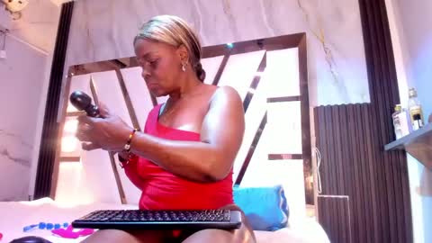 Lola online show from May 16, 2026, 11:53 am