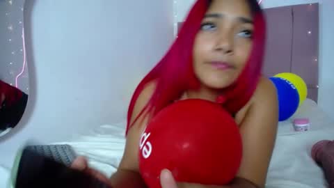 lola_lustrum online show from July 2, 2026, 2:56 pm