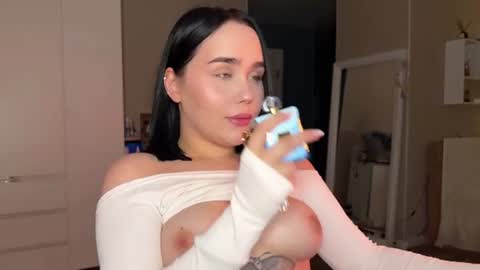 Snapshot of lola_razee chatting on July 23, 2026, 9:46 pm lola_razee online show from July 23, 2026, 9:46 pm
