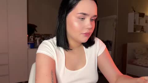 Snapshot of lola_razee chatting on July 26, 2026, 7:32 pm lola_razee online show from July 26, 2026, 7:32 pm