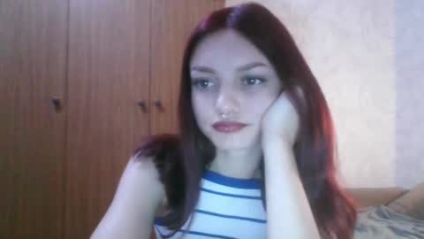 lola_sweetglow online show from August 4, 2026, 7:05 pm