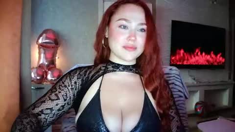 LolaaMint  online show from June 11, 2026, 1:53 pm