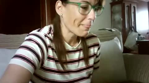 LOLA HUESO y ERIC online show from February 20, 2025, 8:28 am