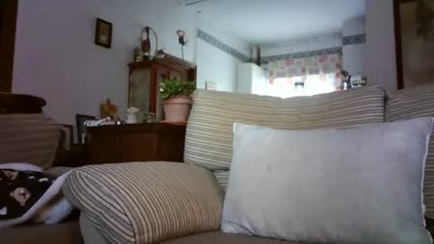 LOLA HUESO y ERIC online show from February 6, 2026, 9:45 am