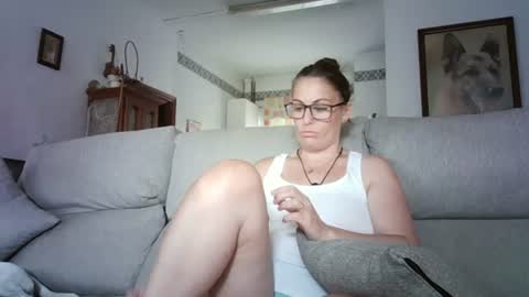 LOLA HUESO y ERIC online show from July 13, 2026, 8:06 am