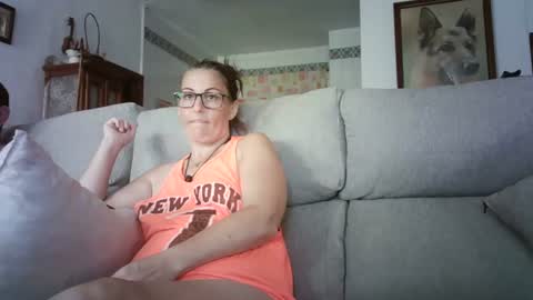 LOLA HUESO y ERIC online show from July 28, 2026, 1:32 pm