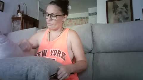 LOLA HUESO y ERIC online show from July 28, 2026, 2:24 pm
