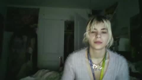 Snapshot of lolalixx6969 chatting on January 15, 2025, 12:09 am Lola Lixx online show from January 15, 2025, 12:09 am