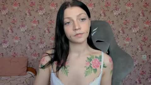 Lola Next stream January 6th at 0500am  30 minutes GMT online show from May 1, 2026, 4:06 am