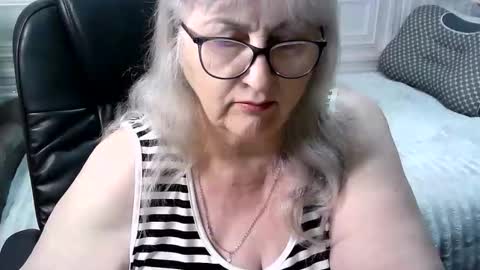 LolkaAlyss online show from April 30, 2026, 4:46 pm