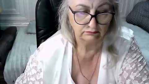 LolkaAlyss online show from June 3, 2026, 8:06 am