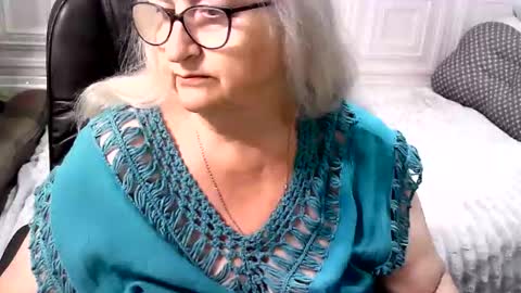 LolkaAlyss online show from June 8, 2026, 6:58 am