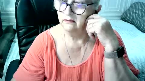 LolkaAlyss online show from July 27, 2026, 10:39 pm