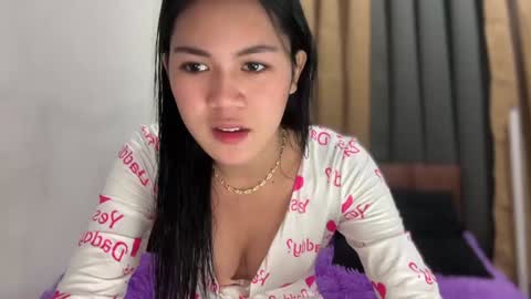 Snapshot of lolla_sexxibunny chatting on January 1, 2025, 1:16 pm Pretty Janne 3 online show from January 1, 2025, 1:16 pm