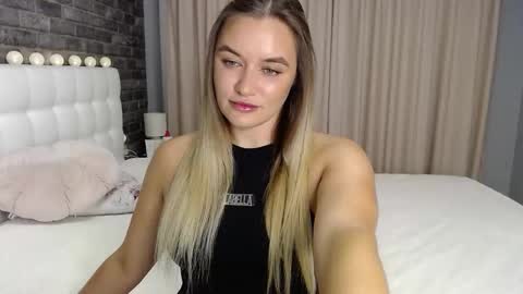 Victoria online show from October 3, 2025, 4:15 pm