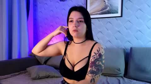 Alex online show from November 16, 2025, 7:08 pm