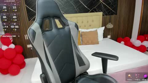 lolly18_ online show from March 4, 2025, 3:15 pm