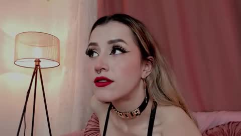 Lolly  online show from November 9, 2025, 5:28 am