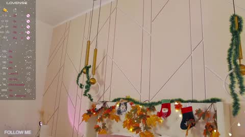 Snapshot of lolly_neal chatting on January 5, 2025, 11:15 am Lolly online show from January 5, 2025, 11:15 am