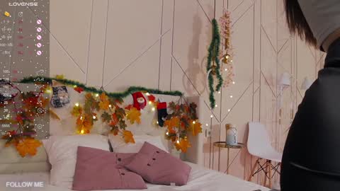 Snapshot of lolly_neal chatting on January 9, 2025, 11:03 am Lolly online show from January 9, 2025, 11:03 am