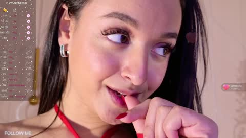 Snapshot of lolly_neal chatting on February 4, 2025, 8:13 am Lolly online show from February 4, 2025, 8:13 am