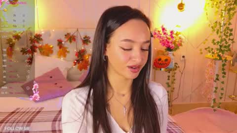 Snapshot of lolly_neal chatting on November 3, 2025, 4:58 am Lolly online show from November 3, 2025, 4:58 am