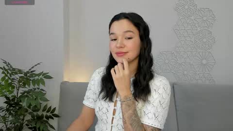 lolly_turner online show from September 9, 2025, 5:07 am