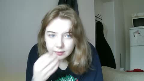 Lilly online show from February 11, 2025, 11:21 am