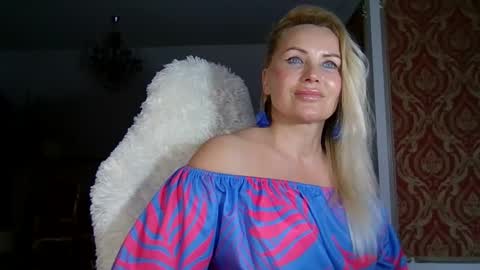 Snapshot of lollyta2023 chatting on January 24, 2025, 1:14 pm Roxy online show from January 24, 2025, 1:14 pm