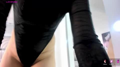 Loly online show from March 4, 2025, 12:12 pm