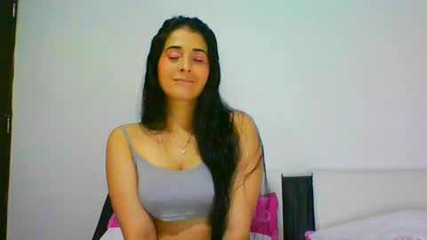 Snapshot of lomaslindosoyyo chatting on December 27, 2024, 8:18 pm estehfania online show from December 27, 2024, 8:18 pm