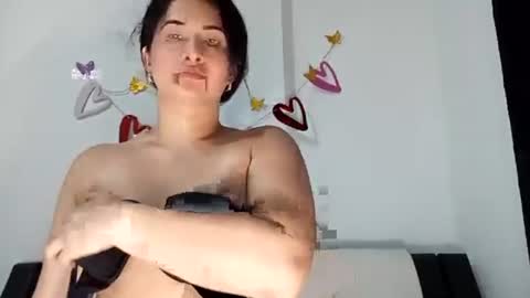 Snapshot of lomaslindosoyyo chatting on June 27, 2026, 10:26 pm estehfania online show from June 27, 2026, 10:26 pm