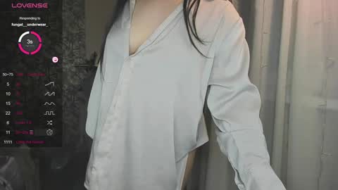 Snapshot of lonalye chatting on February 3, 2025, 4:41 pm lona online show from February 3, 2025, 4:41 pm