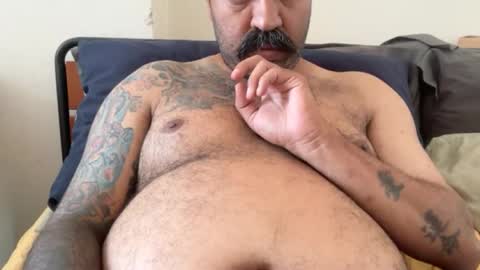 Snapshot of london_lad_101 chatting on August 5, 2026, 9:34 am london_lad_101 online show from August 5, 2026, 9:34 am