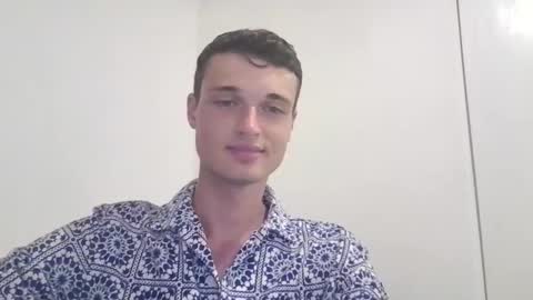 Snapshot of london_tomy chatting on November 25, 2025, 3:17 am london_tomy online show from November 25, 2025, 3:17 am