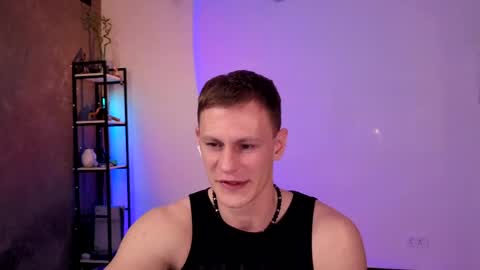 Snapshot of long_play chatting on May 21, 2026, 8:05 pm long_play online show from May 21, 2026, 8:05 pm