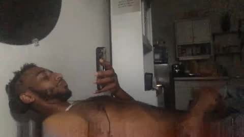 LongD online show from November 14, 2025, 6:17 pm