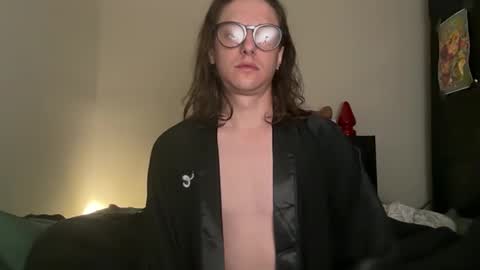 Snapshot of longdickelijah chatting on May 23, 2026, 4:50 am longdickelijah online show from May 23, 2026, 4:50 am