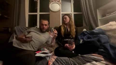 Unknowncouple online show from April 14, 2026, 10:05 pm