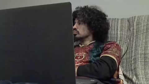 Alejandro Rulitos Twitter longnight55 Intagram 5longnight5 online show from January 18, 2025, 10:06 pm