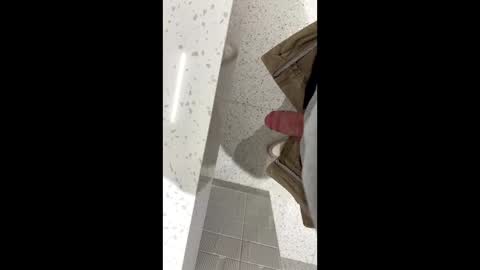 Snapshot of longstick21 chatting on November 17, 2025, 2:56 pm longstick21 online show from November 17, 2025, 2:56 pm