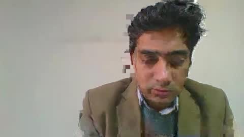 Snapshot of longthick1985 chatting on December 18, 2024, 4:31 am Lleida-man online show from December 18, 2024, 4:31 am