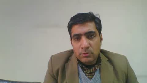 Snapshot of longthick1985 chatting on December 31, 2024, 7:31 am Lleida-man online show from December 31, 2024, 7:31 am