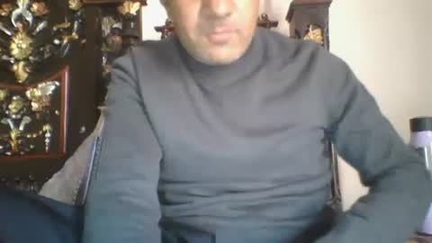 Snapshot of longthick1985 chatting on February 8, 2025, 9:13 am Lleida-man online show from February 8, 2025, 9:13 am