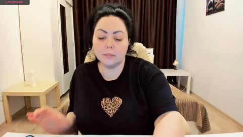 Snapshot of lonifire_7 chatting on January 31, 2025, 12:07 pm Nina online show from January 31, 2025, 12:07 pm