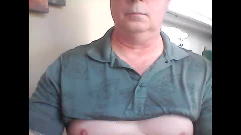 look823 online show from September 11, 2025, 1:44 pm