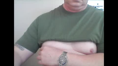 look823 online show from September 20, 2025, 3:13 pm